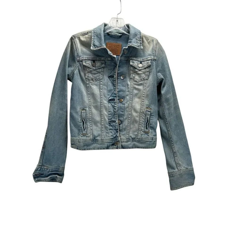 Abercrombie & Fitch Distressed Light Wash Denim Trucker Jacket Women's S